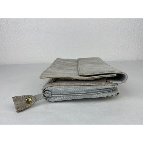 VTG Lee Sands Grey Eel Skin Leather Zip Around Clutch Organizer Wallet W Strap - Picture 7 of 16